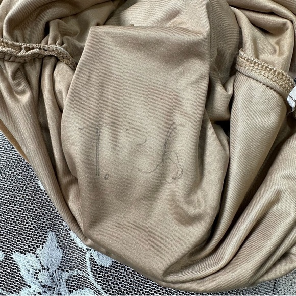 Atlein One Shoulder Velvet Top - Picture 12 of 14